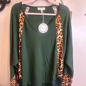 Umgee Green and Leopard Print Top
